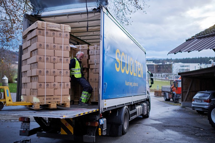 Dienstleistung Logistik 2h
